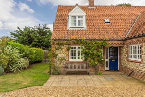 Orchard Cottage (BT)