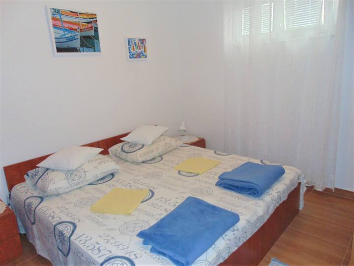 חדר שינה 2, שטח: 11 מ"ר