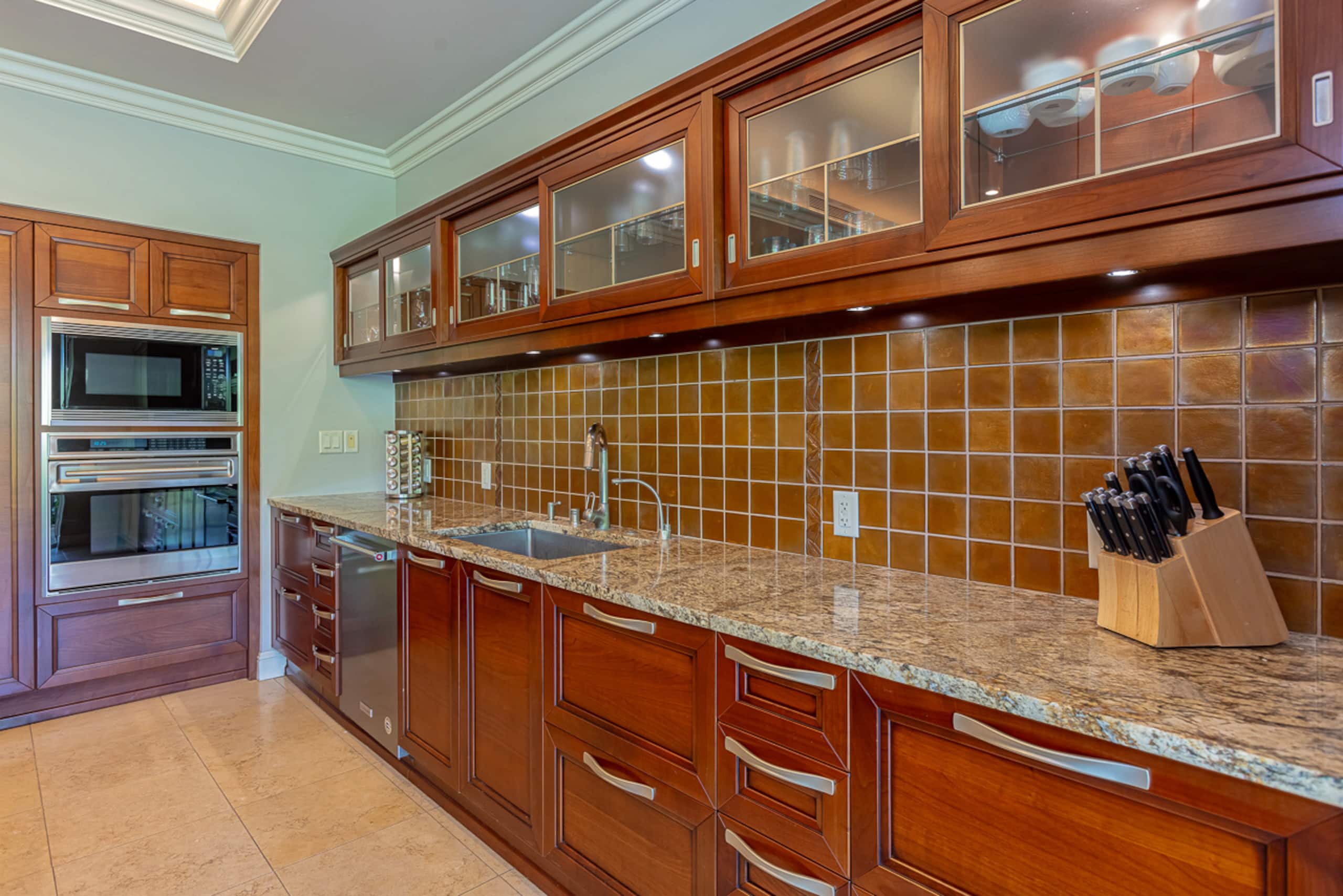 Villa in Kihei · ★4.91 · 3 bedrooms · 4 beds · 3.5 baths - Image 18