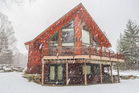 Camp Whynot - Views of Rangeley Lake!