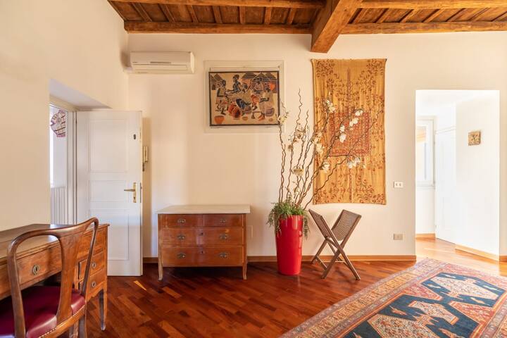 Trevi Comfortable Terrace Apartment by Romeloft gallery image 3