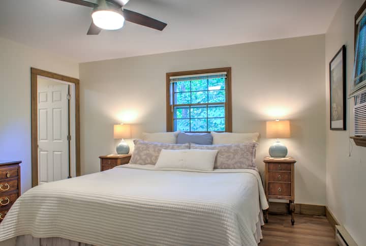 Rose Hill Country Cottage By Cm | Near Hiking - Asheville, NC