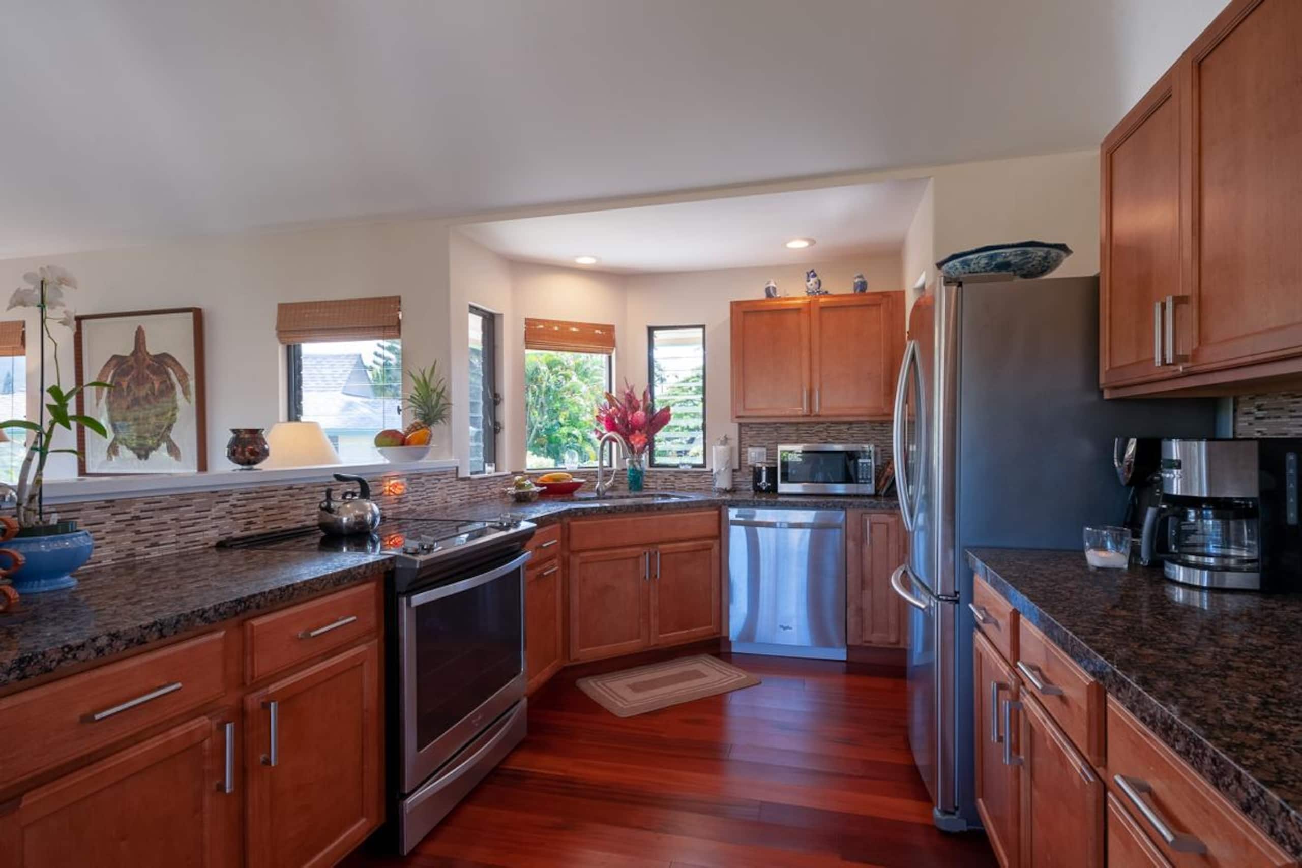 Home in Princeville · ★4.91 · 2 bedrooms · 2 beds · 2 baths - Image 3