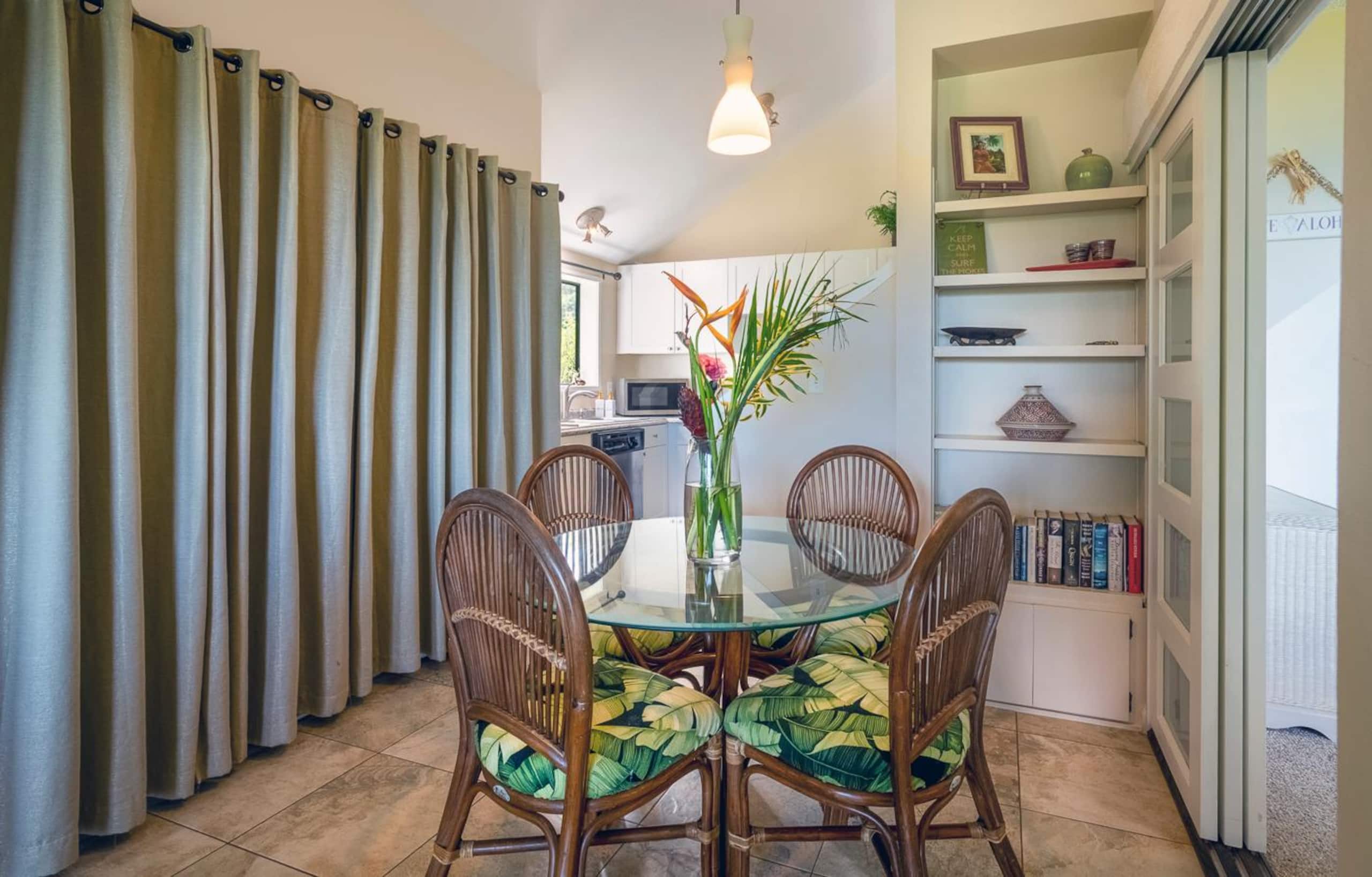 Condo in Princeville · ★4.81 · 2 bedrooms · 3 beds · 2 private baths - Image 9