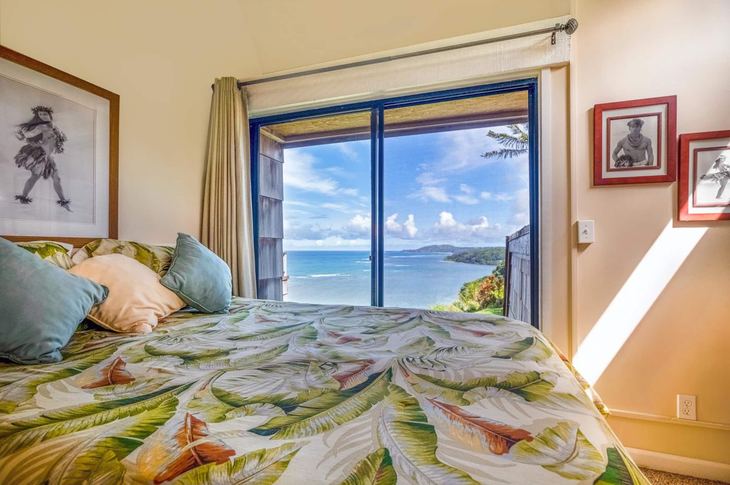 Condo in Princeville · ★4.81 · 2 bedrooms · 3 beds · 2 private baths - Image 11