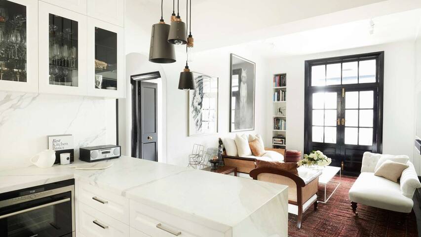 The Naked Fox by Contemporary Hotels gallery image 2