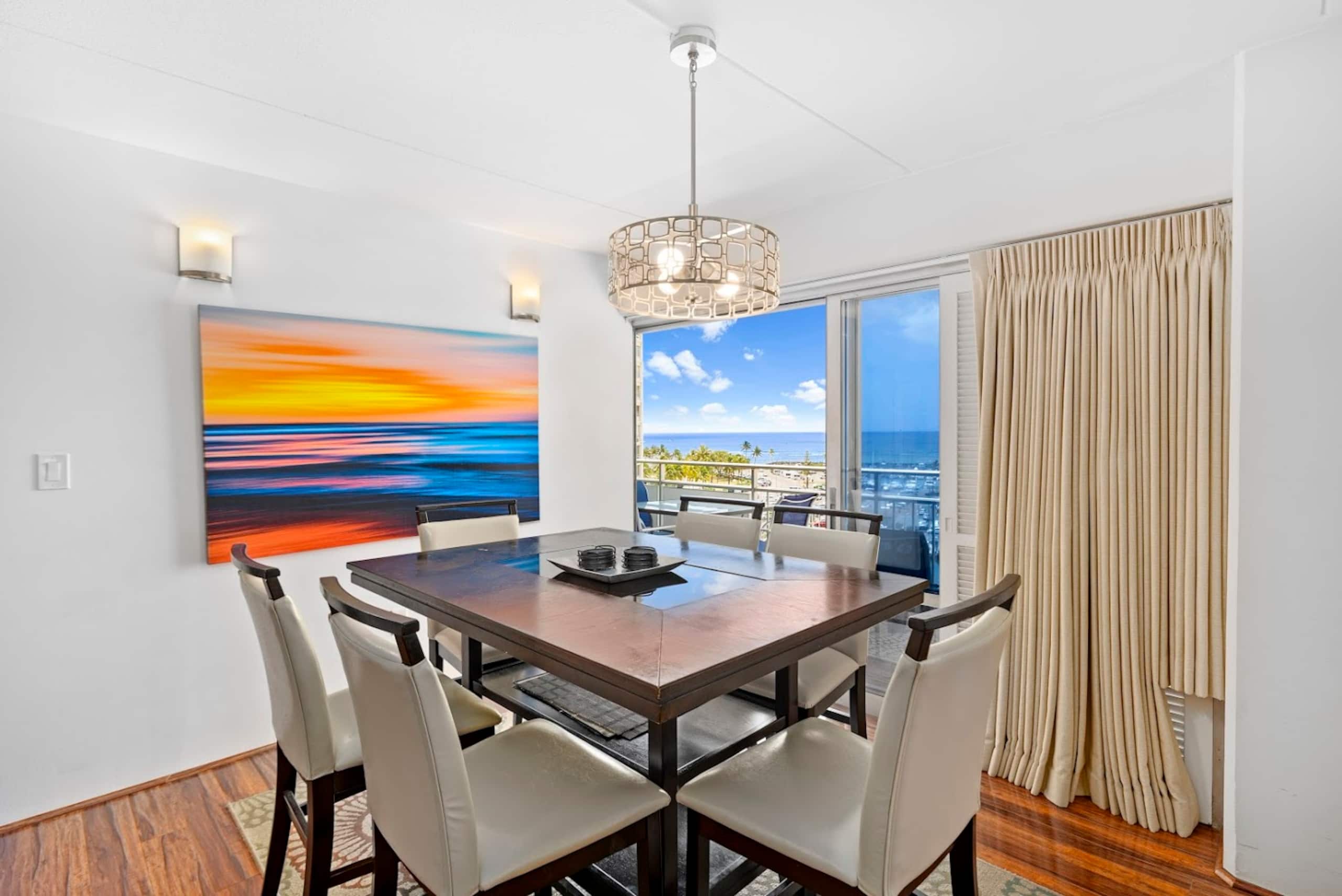 Breathtaking 2BR Ocean View near Waikiki Beach - Image 8