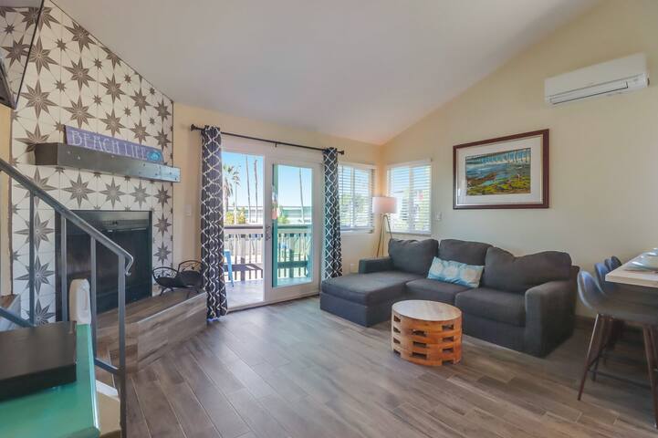 OB Loungin Large – Family Stays with ocean views. gallery image 5