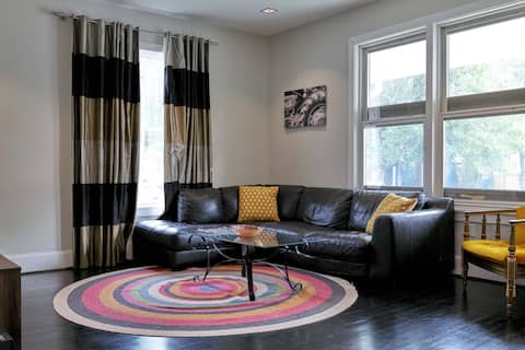 Popular Airbnb listing: Beautiful Historic Downtown Pensacola Charmer in Pensacola