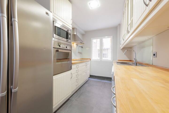 Bright & Luxury W/ Parking – Madrid gallery image 3