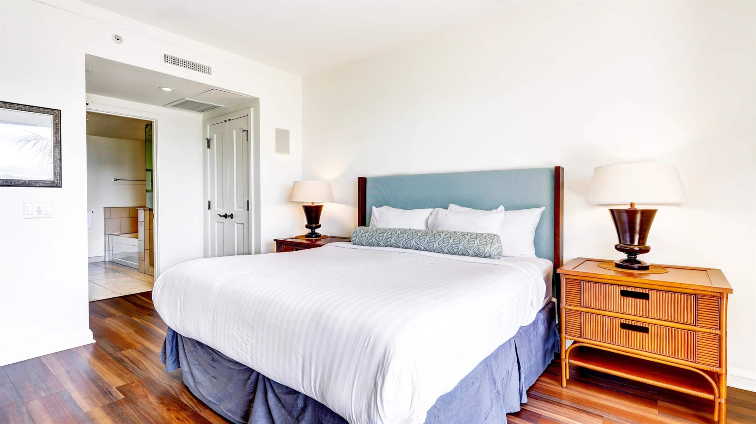 Condo in Kaanapali · ★4.97 · 2 bedrooms · 3 beds · 2.5 baths - Photo 25