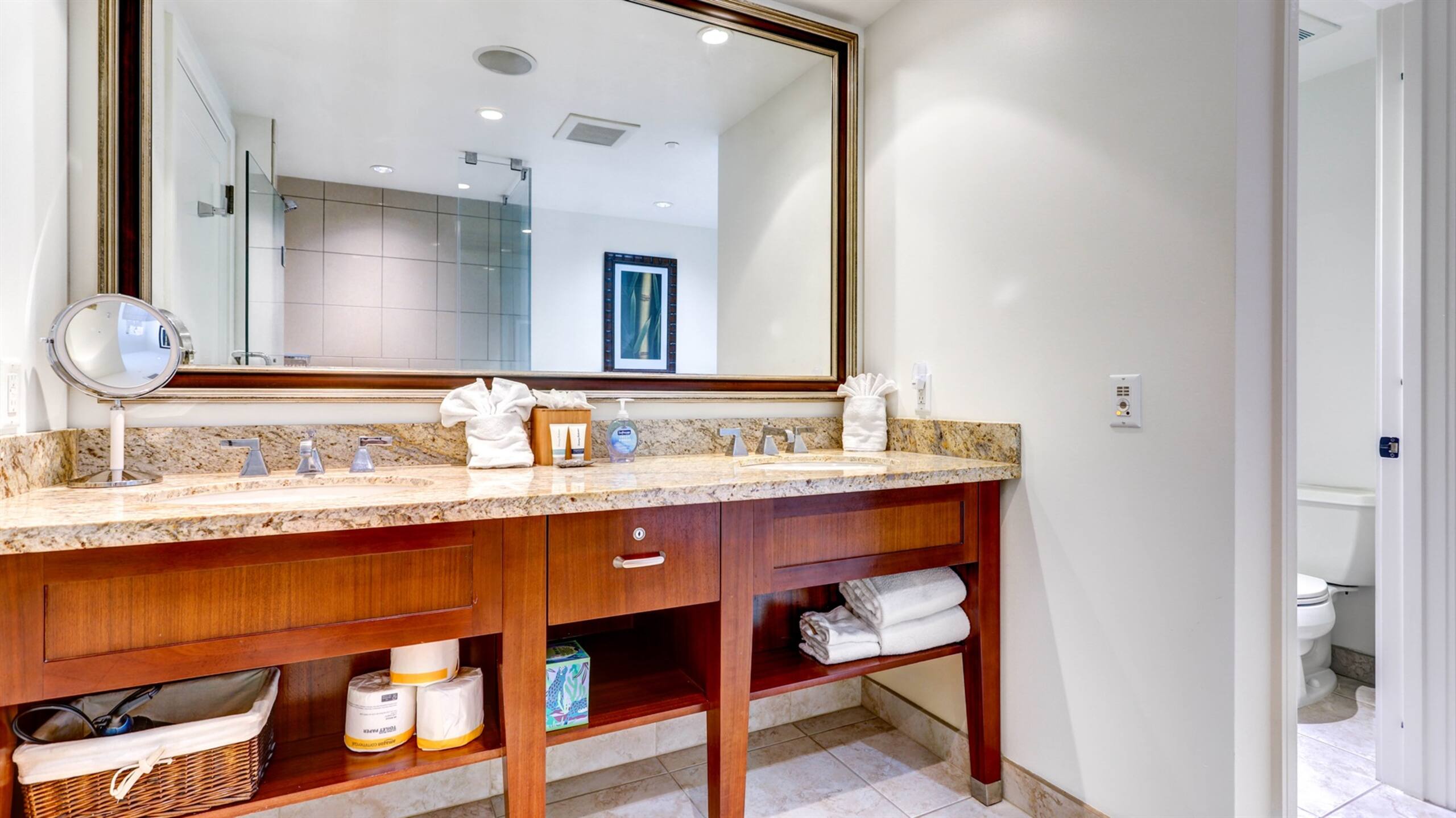 Condo in Kaanapali · ★4.97 · 2 bedrooms · 3 beds · 2.5 baths - Photo 33