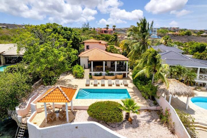 Sunrentals managed Airbnb listing 1