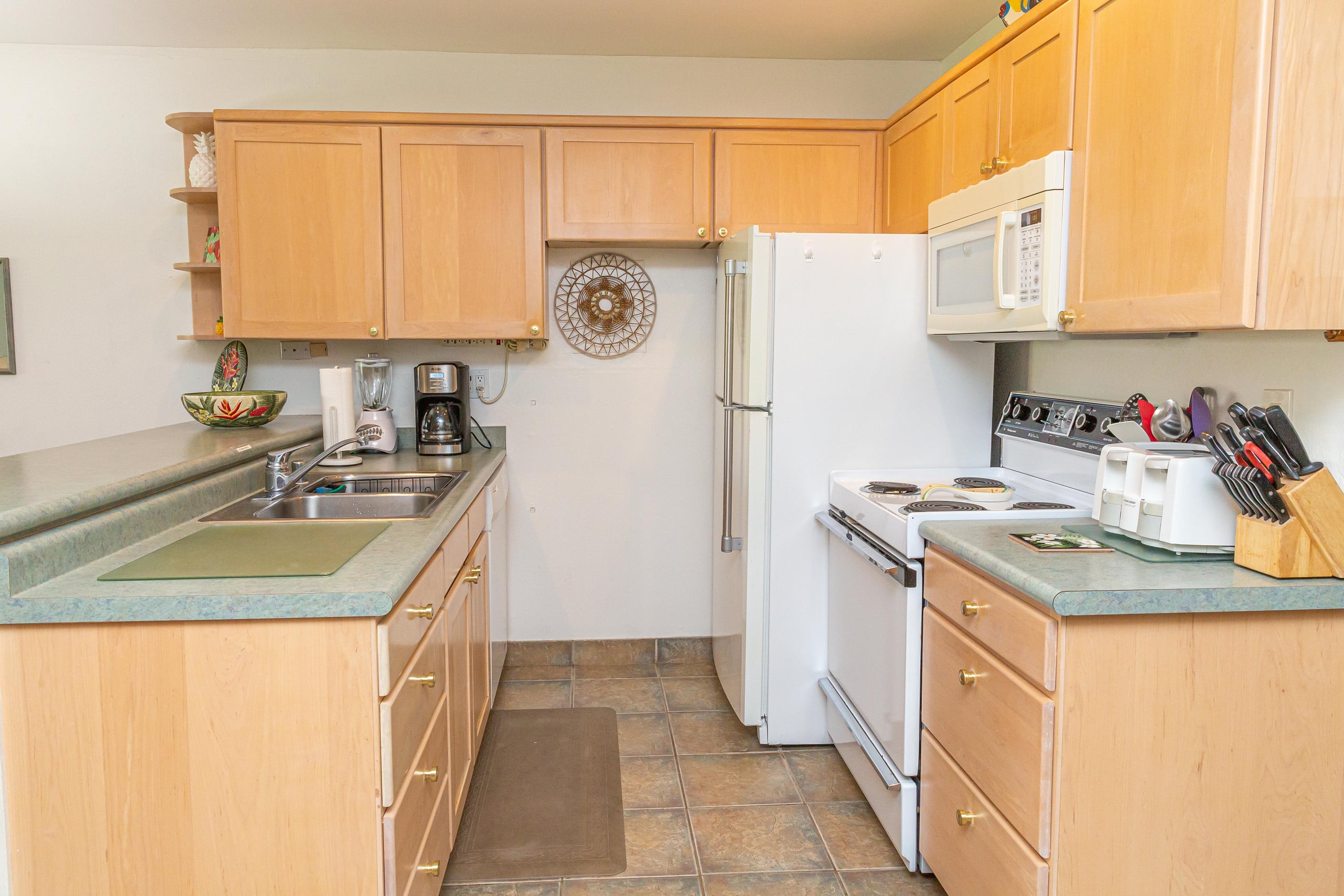 Condo in Kihei · ★4.5 · 1 bedroom · 2 beds · 1 private bath - Image 14