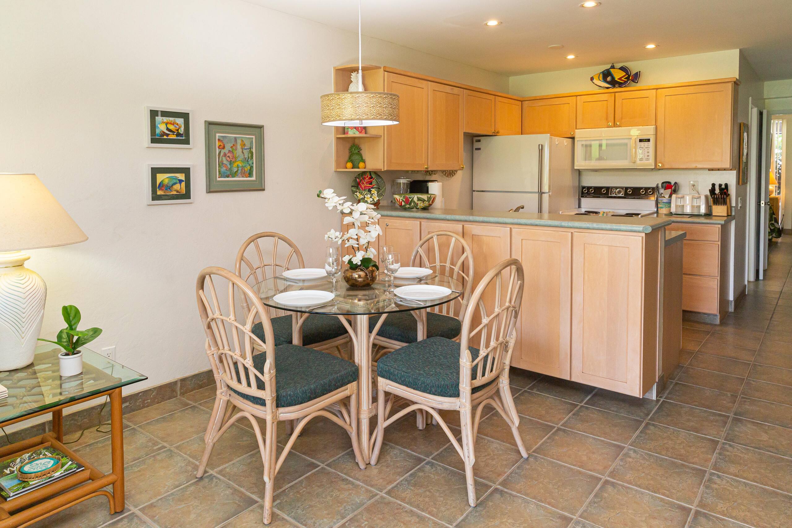 Condo in Kihei · ★4.5 · 1 bedroom · 2 beds · 1 private bath - Image 9