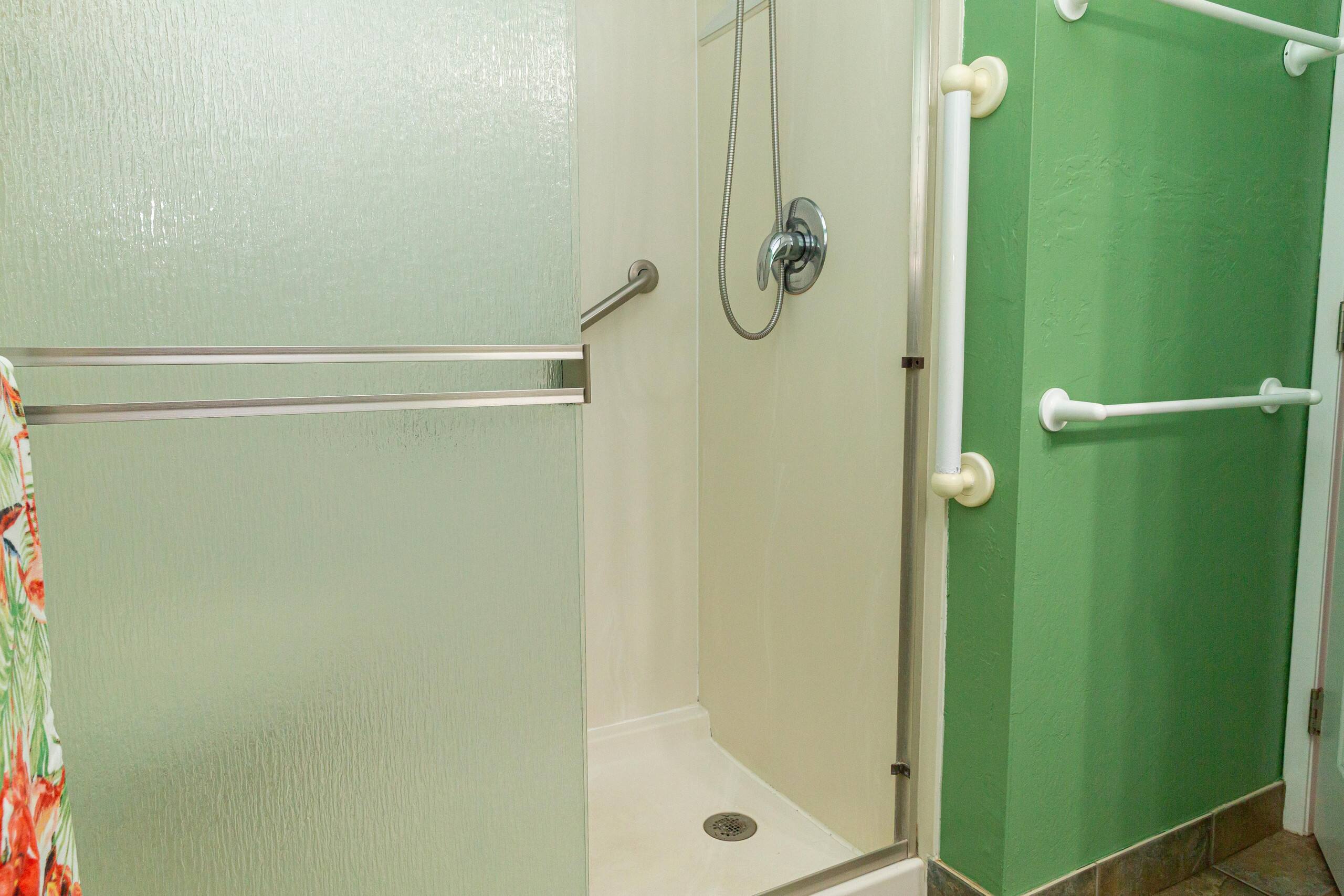 Condo in Kihei · ★4.5 · 1 bedroom · 2 beds · 1 private bath - Image 19