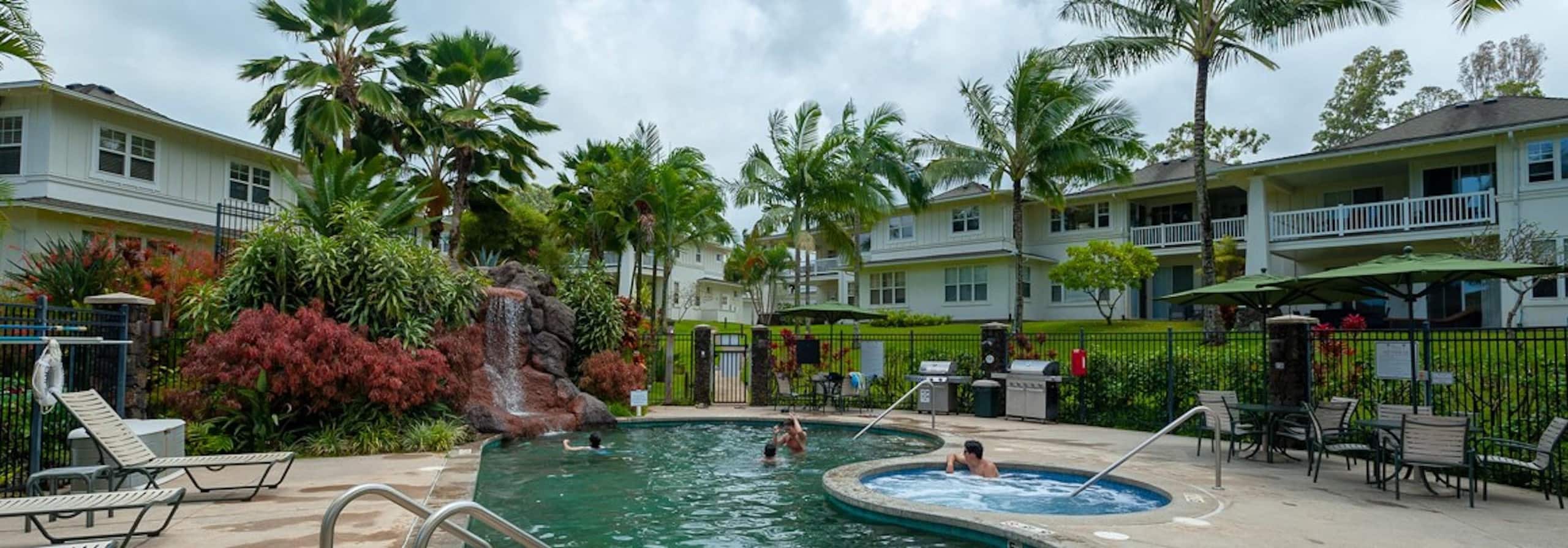 Condo in Princeville · ★4.73 · 3 bedrooms · 4 beds · 3 private baths - Image 1