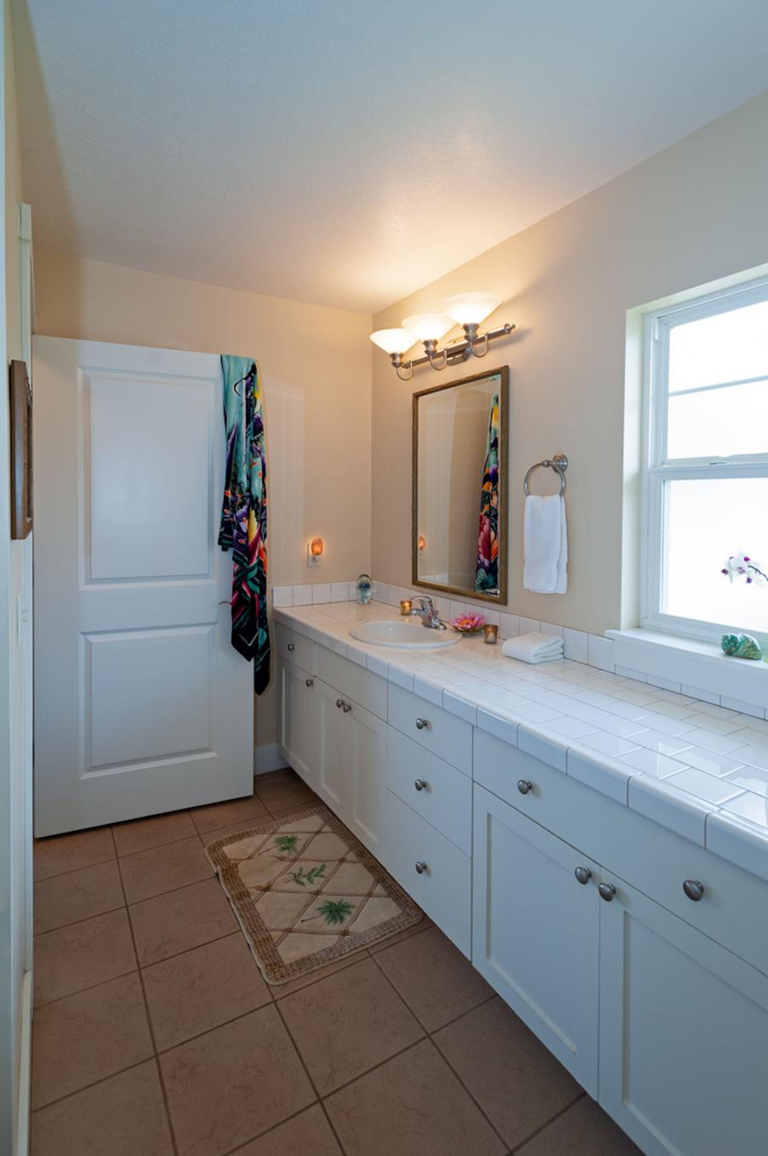 Condo in Princeville · ★4.73 · 3 bedrooms · 4 beds · 3 private baths - Image 18