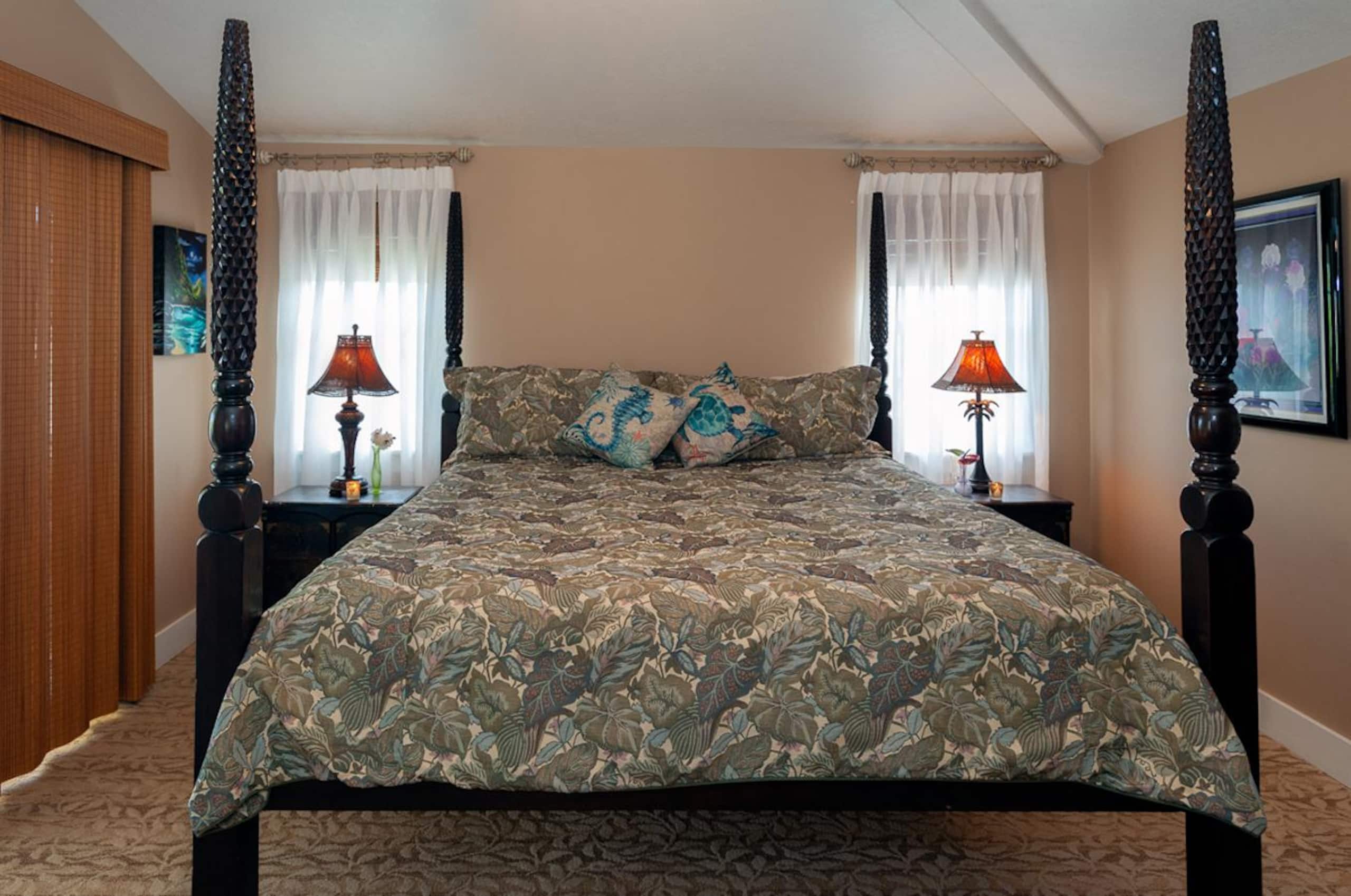 Condo in Princeville · ★4.73 · 3 bedrooms · 4 beds · 3 private baths - Image 4