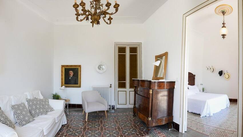 passeig – unique apartment in the town centre of c