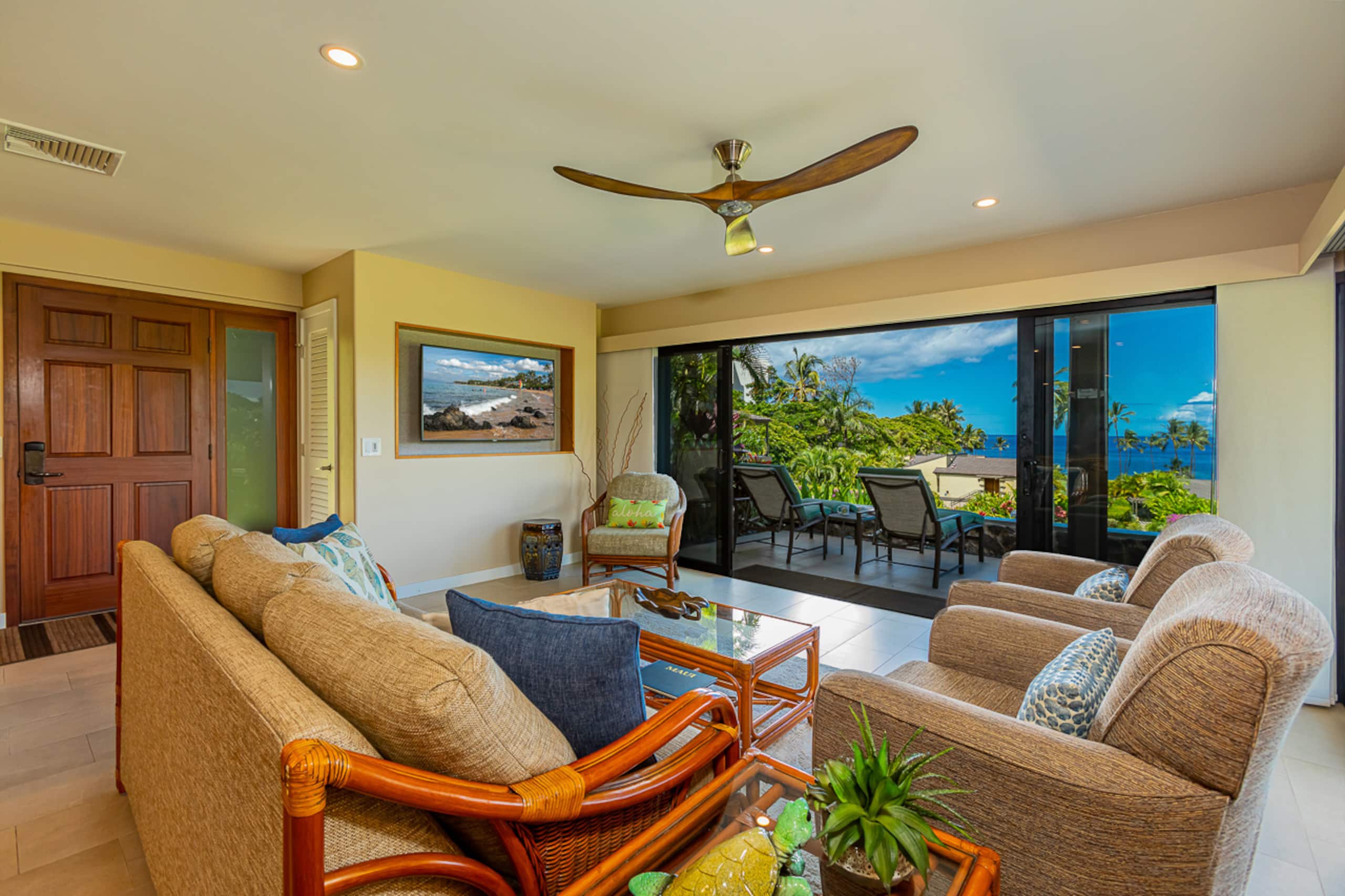 Condo in Kihei · ★4.93 · 2 bedrooms · 3 beds · 2 baths - Image 12