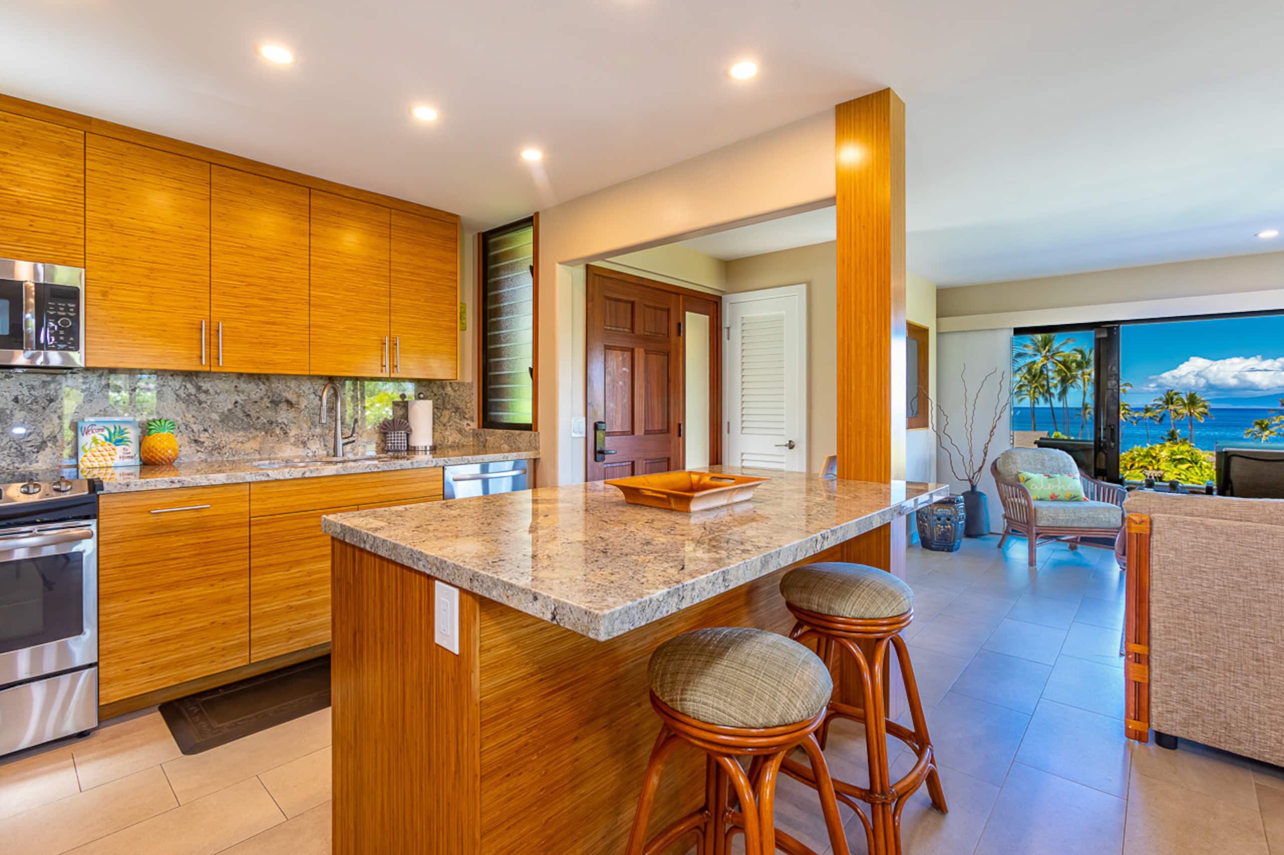 Condo in Kihei · ★4.93 · 2 bedrooms · 3 beds · 2 baths - Image 14