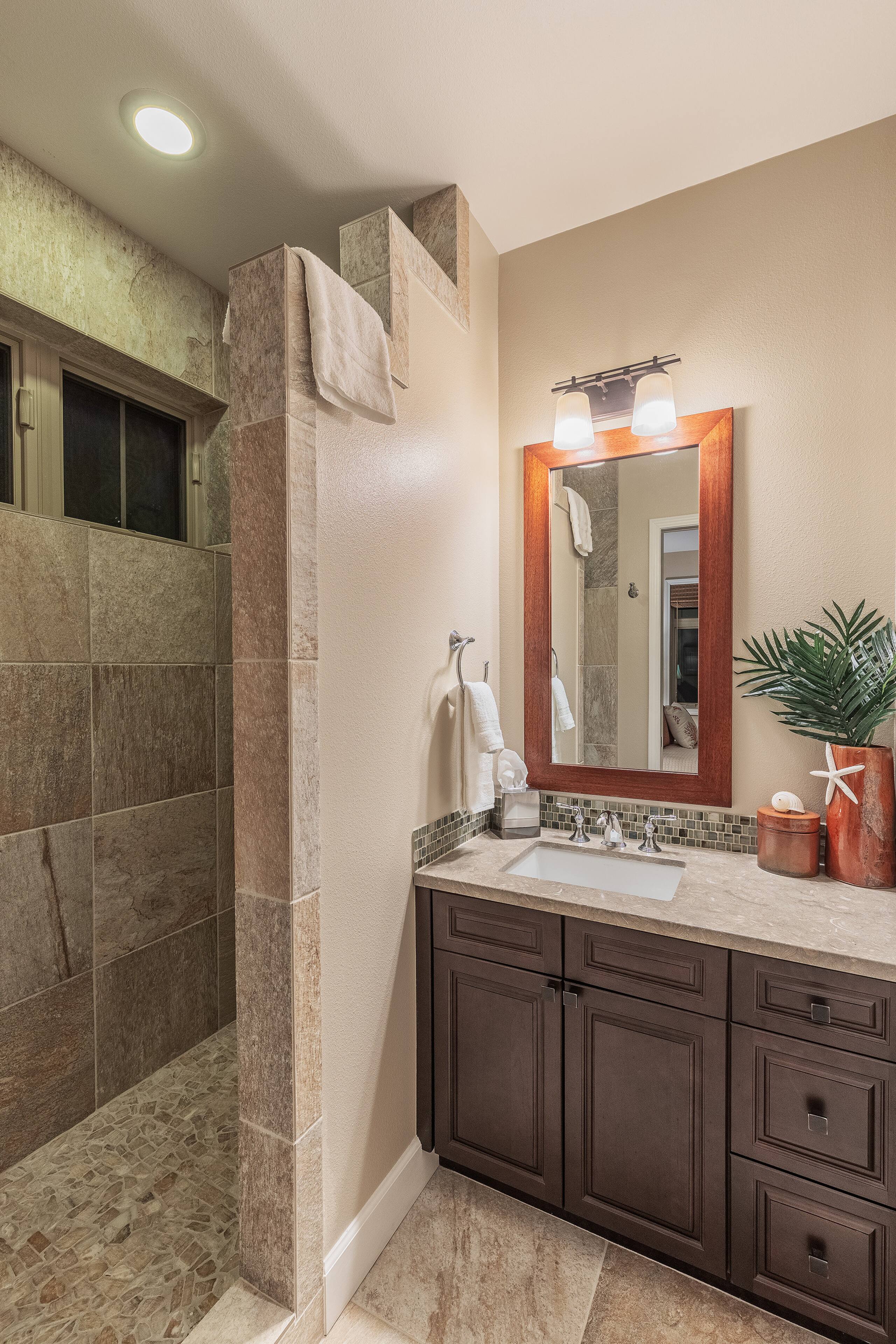Home in Waimea · ★4.78 · 4 bedrooms · 5 beds · 4.5 baths - Image 20