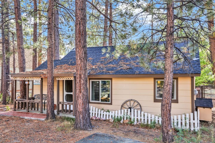 Pines 23 | Cozy Village Retreat W/ Forest Views, Fireplace & Walk-to-lake - California