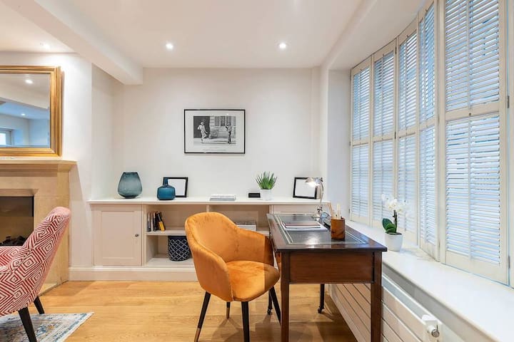 Gorgeous house in Marylebone with patio gallery image 3