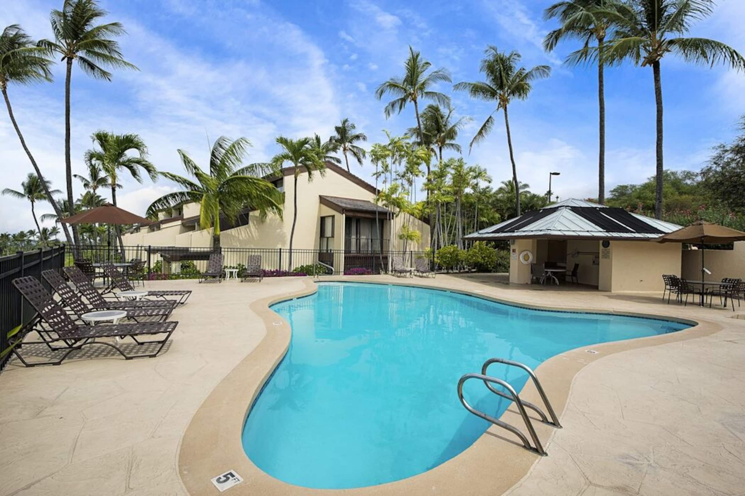 Condo in Kailua-Kona · ★4.73 · 3 bedrooms · 3 beds · 3 baths - Image 28