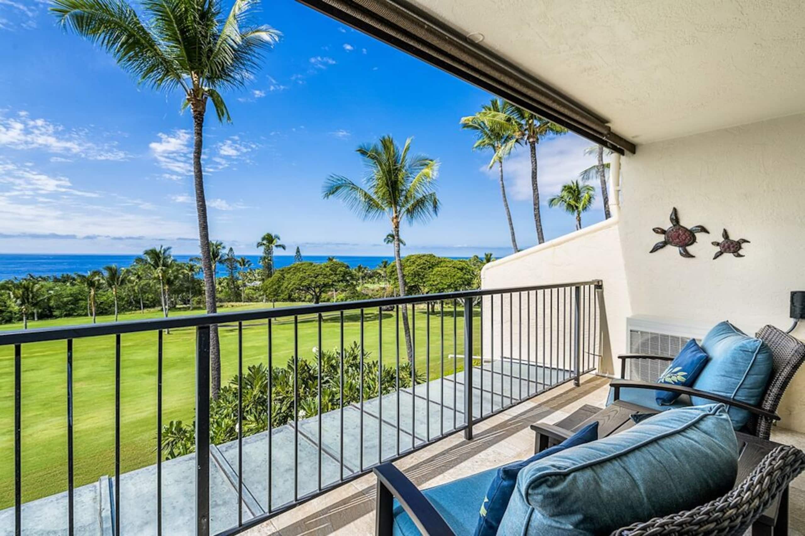 Condo in Kailua-Kona · ★4.73 · 3 bedrooms · 3 beds · 3 baths - Image 11