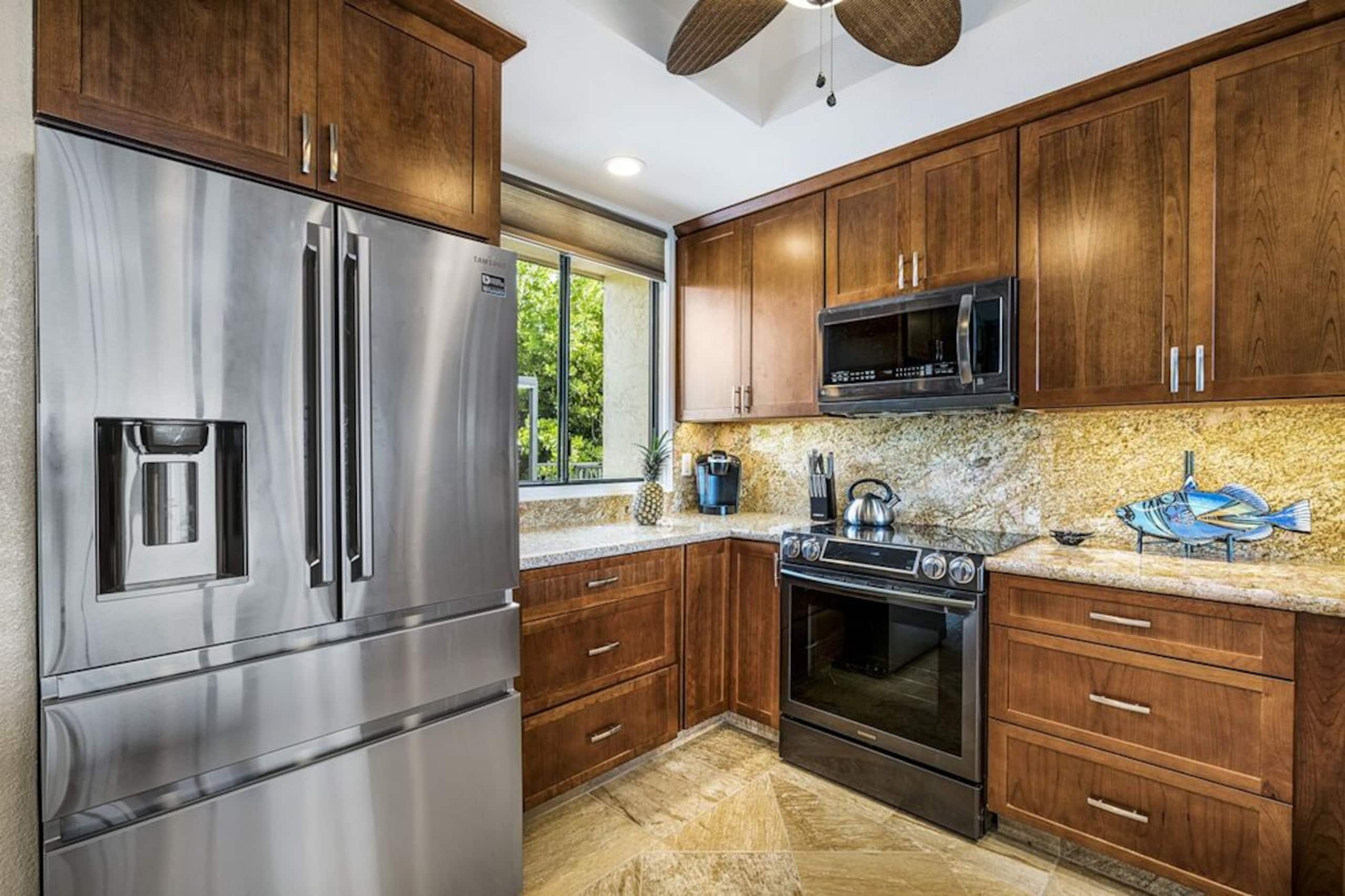 Condo in Kailua-Kona · ★4.73 · 3 bedrooms · 3 beds · 3 baths - Image 17