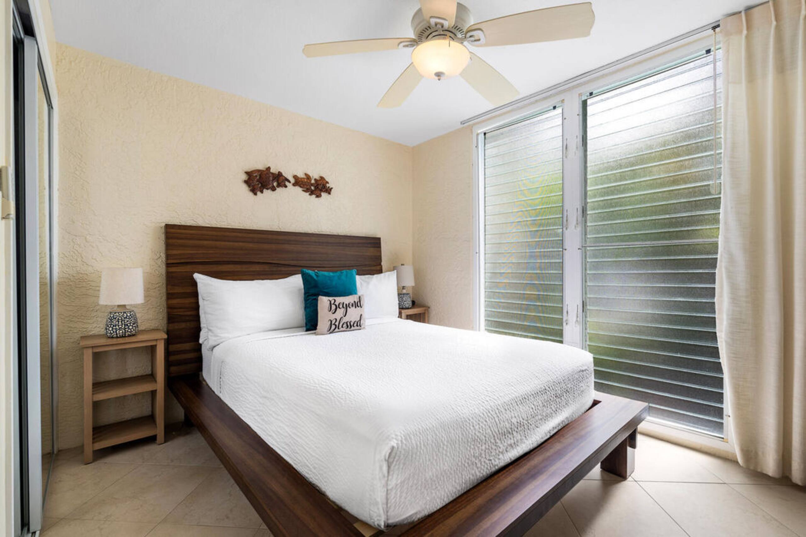 Condo in Kailua-Kona · ★5.0 · 2 bedrooms · 2 beds · 2 baths - Image 26