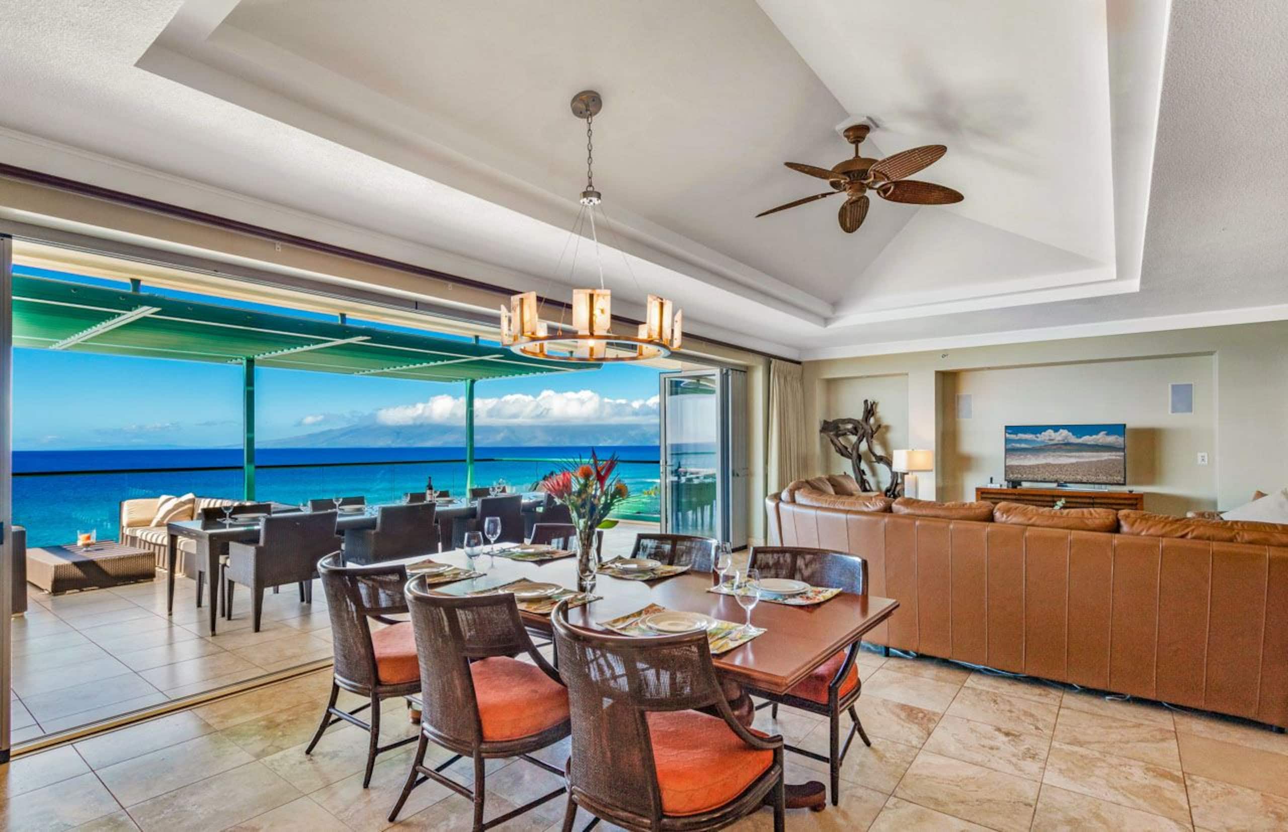 Condo in Lahaina · ★4.67 · 3 bedrooms · 4 beds · 3.5 baths - Image 11