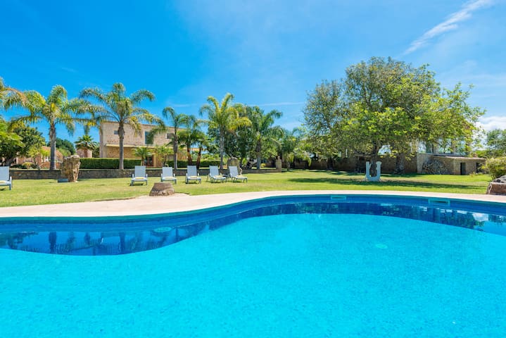 Mallorca Villa Selection managed Airbnb listing 2