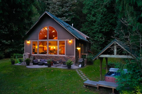 Mt Baker Lake house retreat ! Sleeps 10