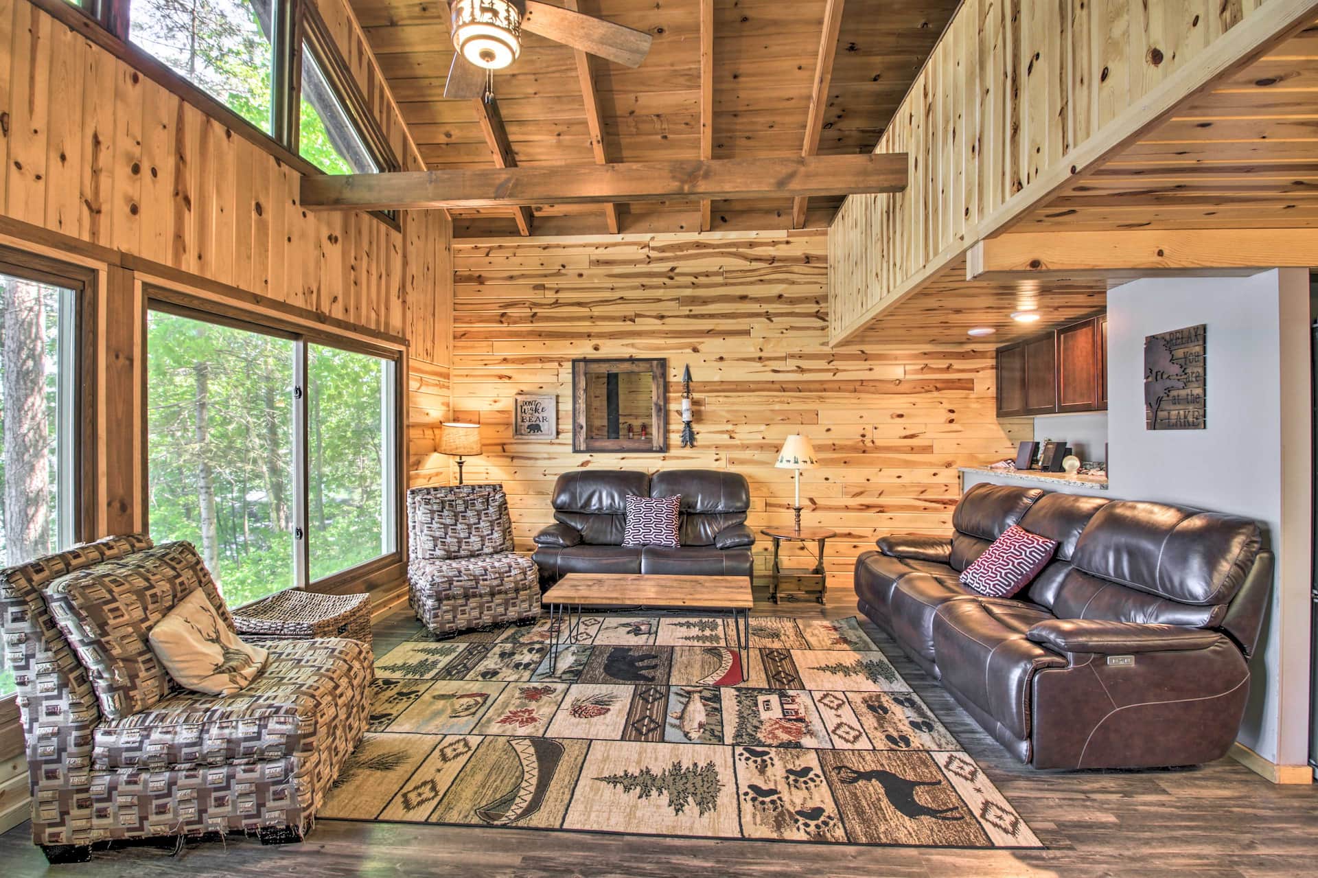 Dock, Sauna & Hot Tub! 'Loon Lake Lodge' — photo 5