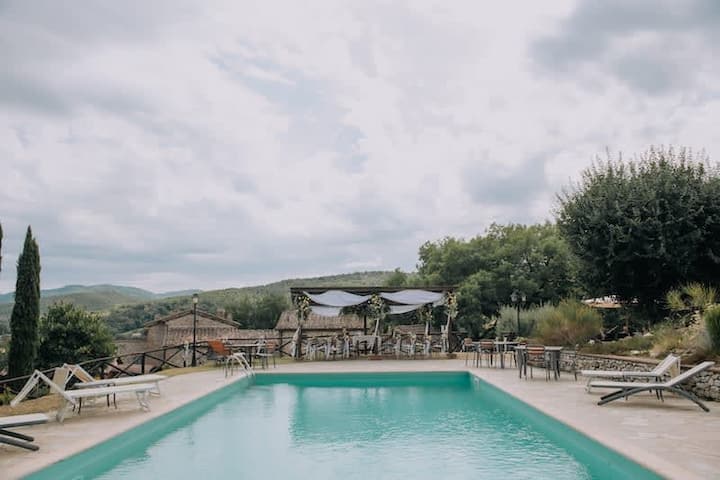 Villa Met 4 Slaapkamers En Zwembad. Korte Wandeling Naar Anghiari. - Anghiari