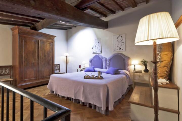 Oriuolo Giotto gallery image 2