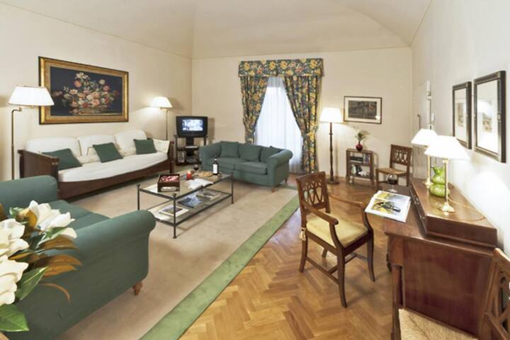 Oriuolo Giotto gallery image 3