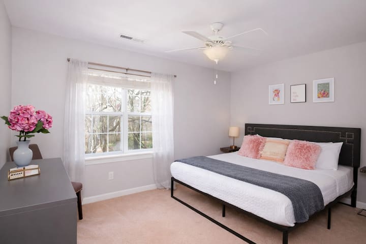 2nd Floor King Bedroom - Overlooks Quiet, Wooded Backyard.