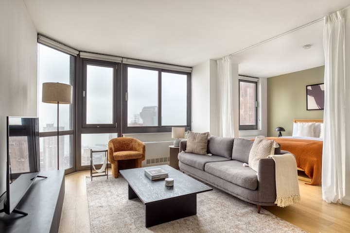 Blueground | Tribeca, Great Views & Indoor Pool - New York
