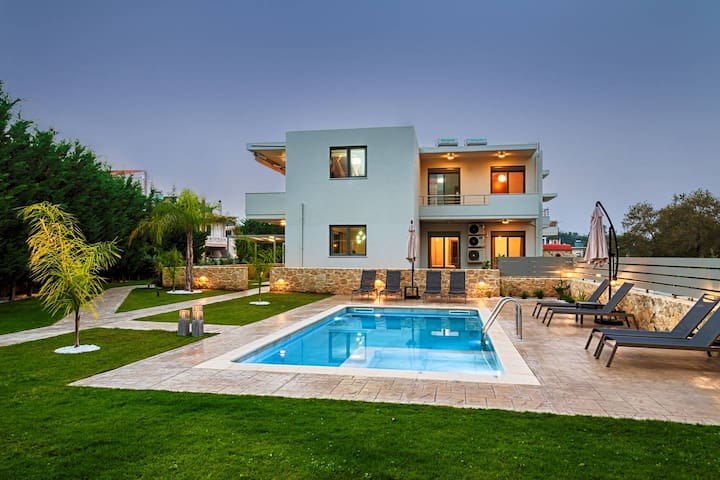 Kagiemar Luxury House, Private Pool, Near Chania C