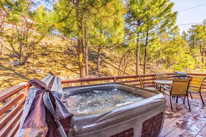 3 Bears Cottage | Cottage In The Pines! - Ruidoso, NM