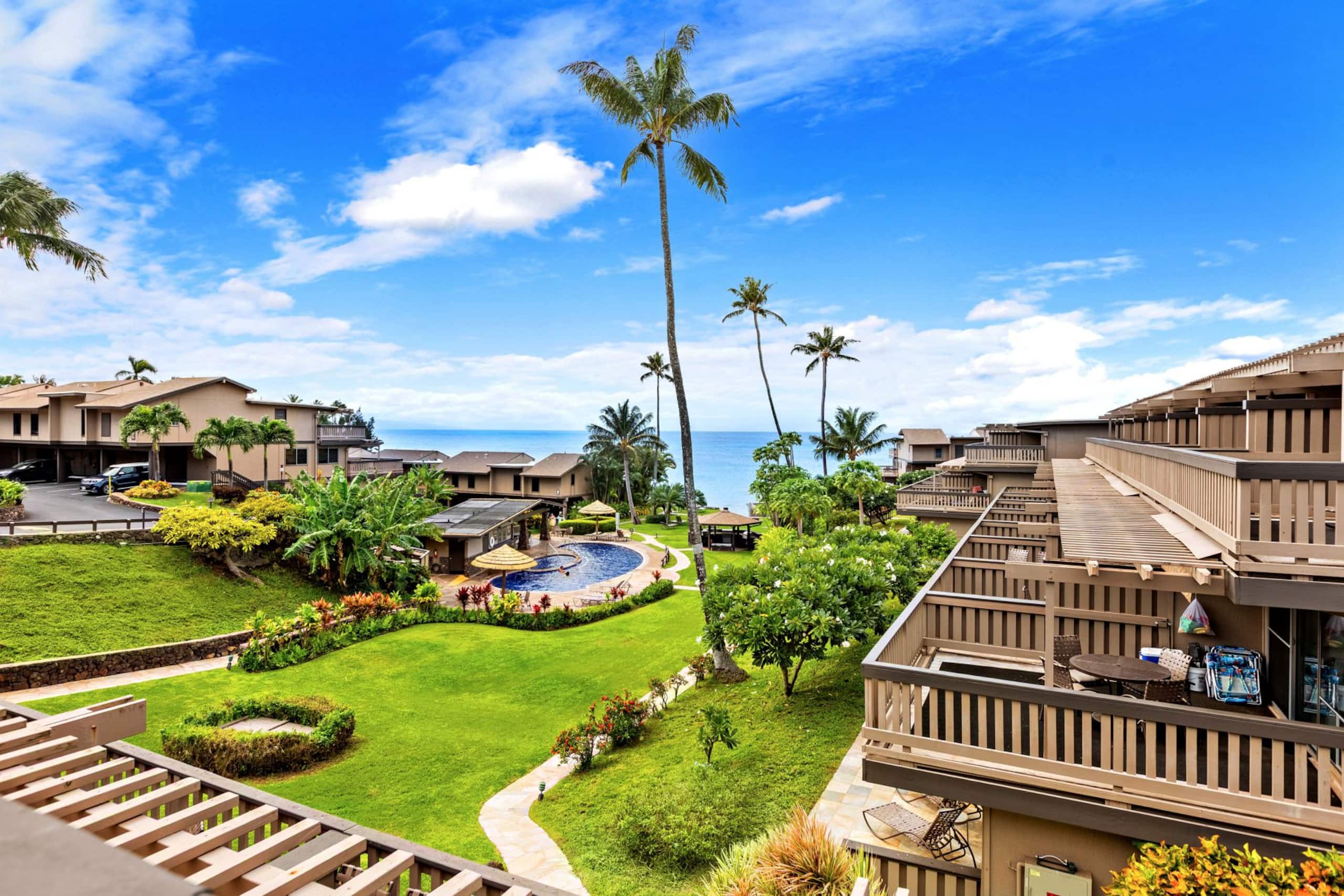 Condo in Lahaina · ★4.0 · 2 bedrooms · 4 beds · 2.5 baths - Image 34