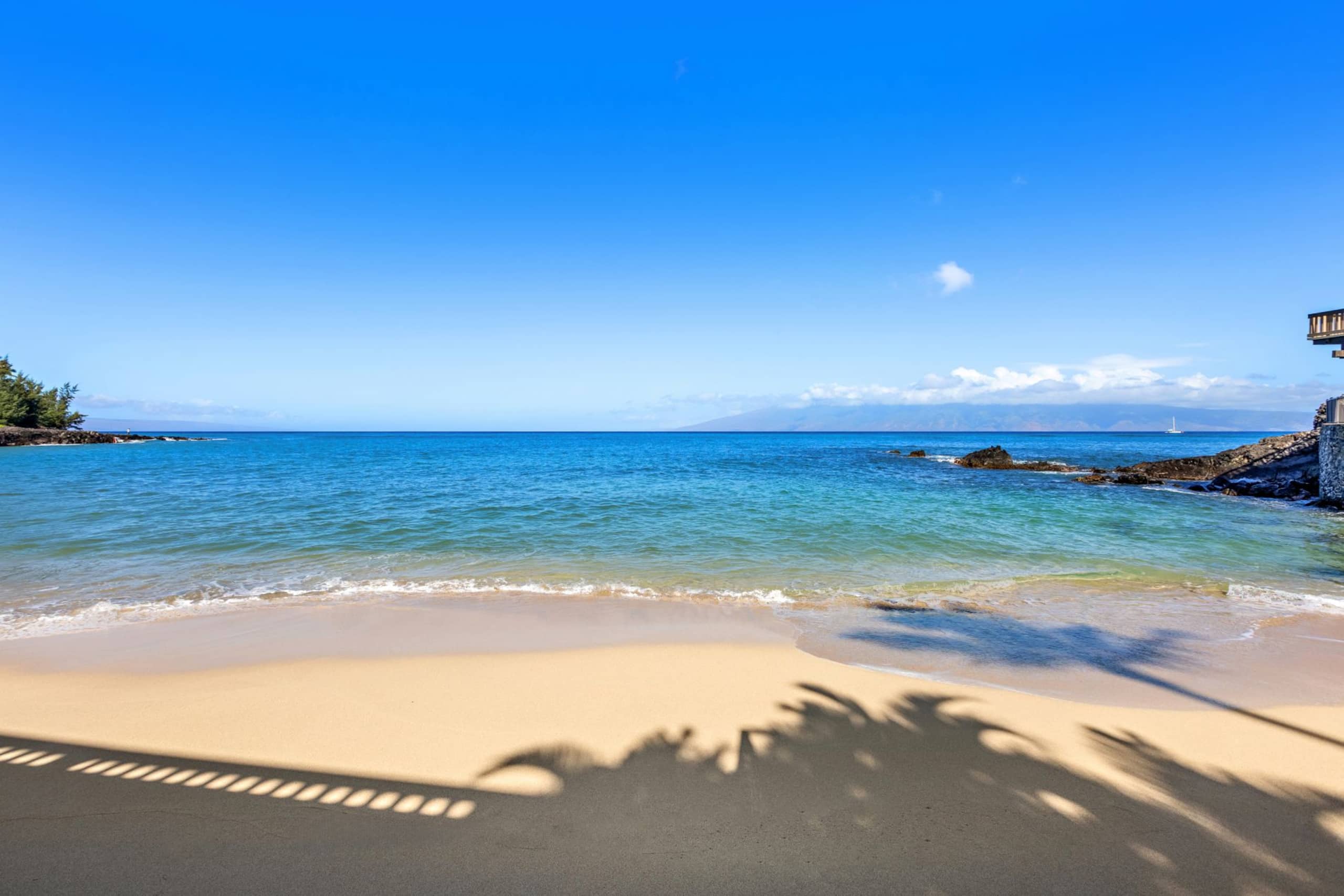 Condo in Lahaina · ★4.0 · 2 bedrooms · 4 beds · 2.5 baths - Image 54
