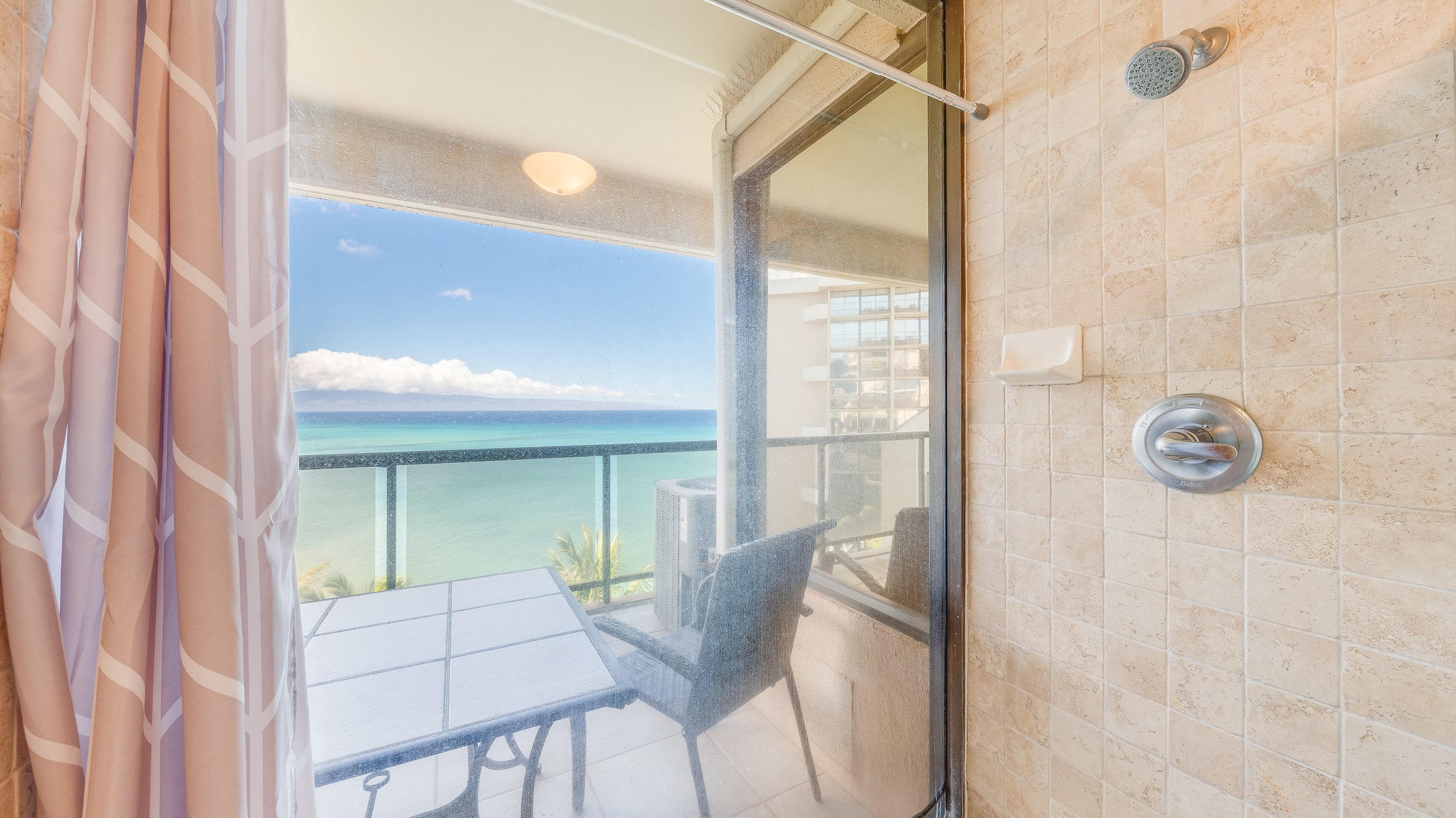 Condo in Lahaina · ★4.9 · 2 bedrooms · 4 beds · 2 baths - Image 36