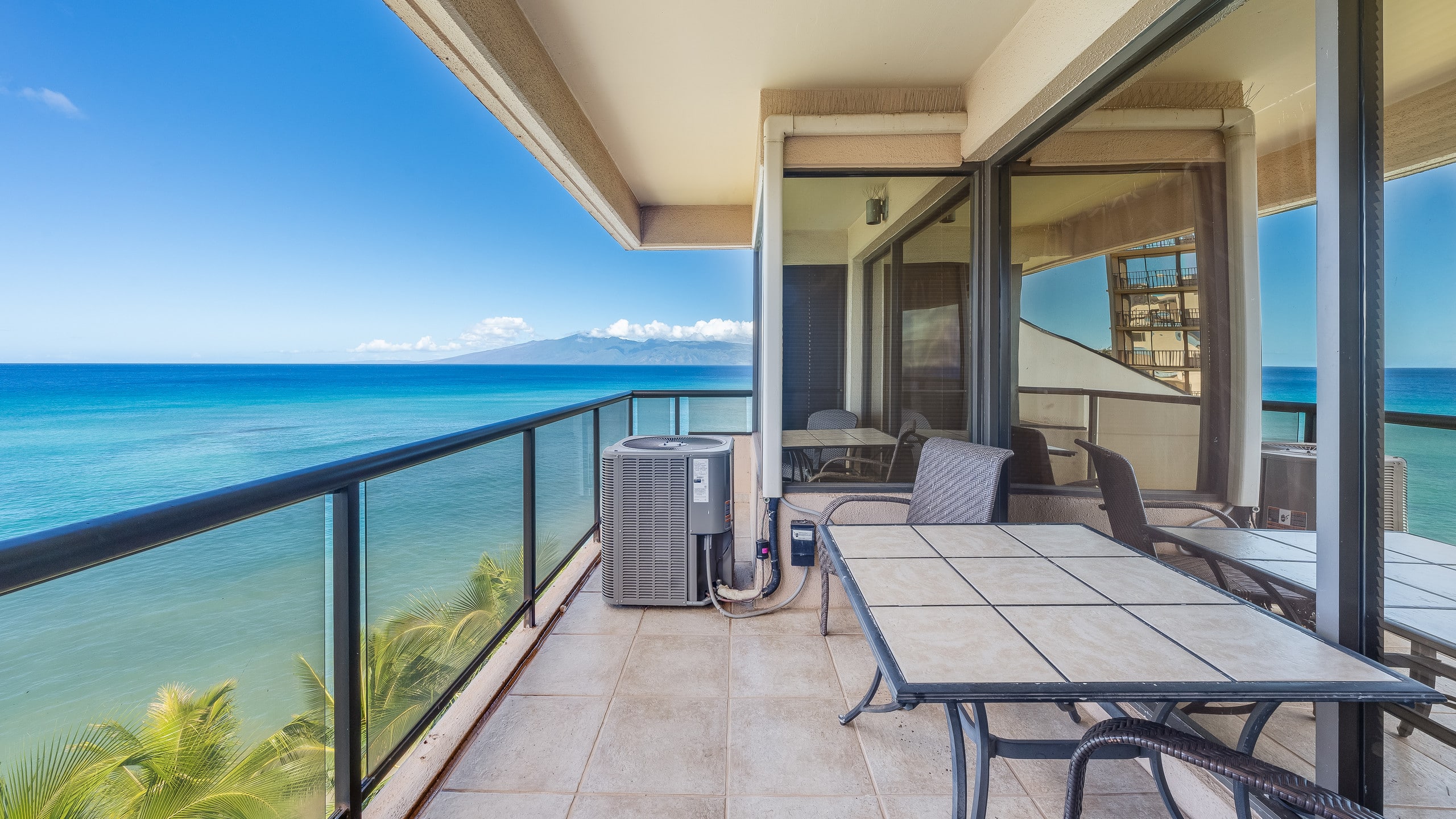 Condo in Lahaina · ★4.9 · 2 bedrooms · 4 beds · 2 baths - Image 8