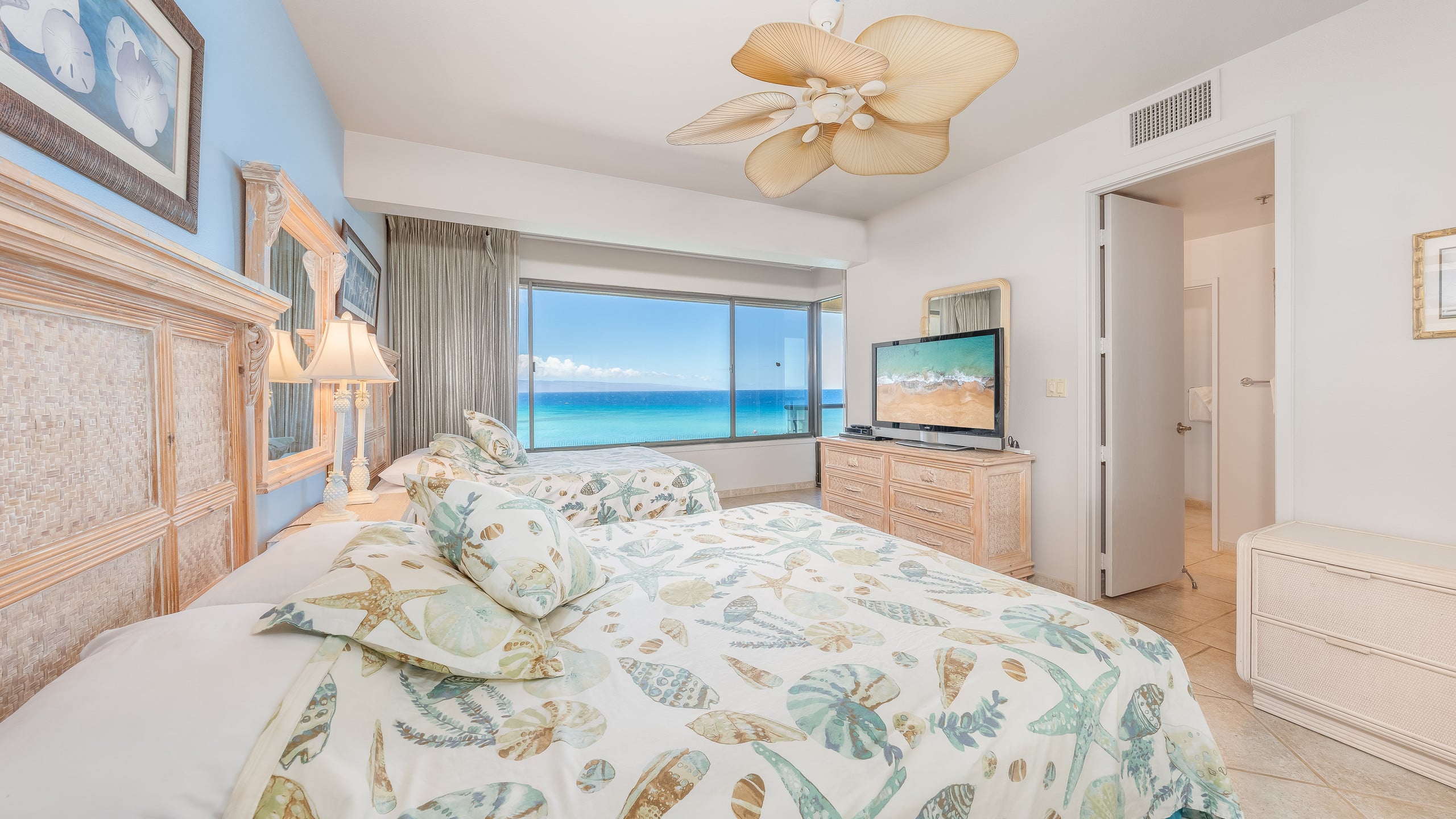 Condo in Lahaina · ★4.9 · 2 bedrooms · 4 beds · 2 baths - Image 33