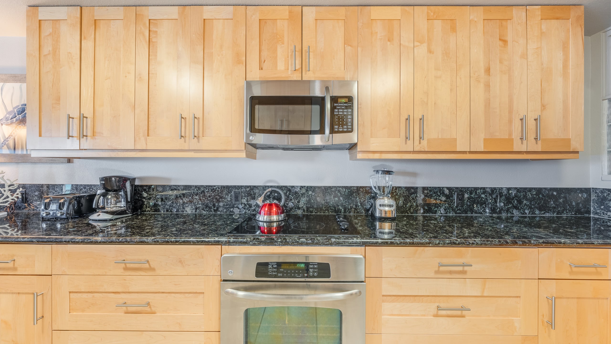 Condo in Lahaina · ★4.9 · 2 bedrooms · 4 beds · 2 baths - Image 16